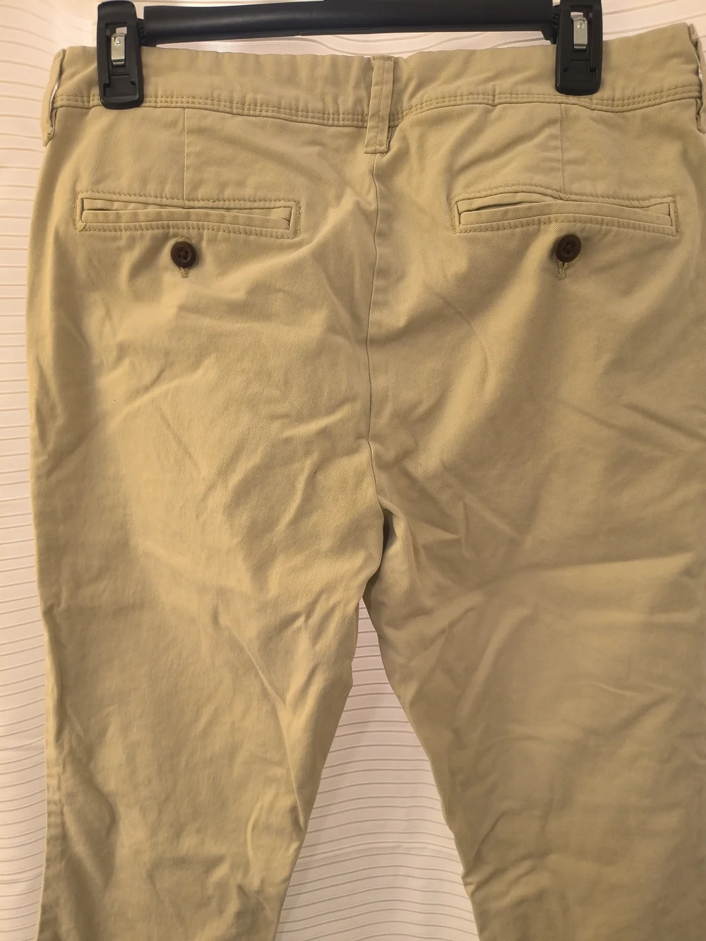 Aeropostale Men's Light Khaki Chino Pants
